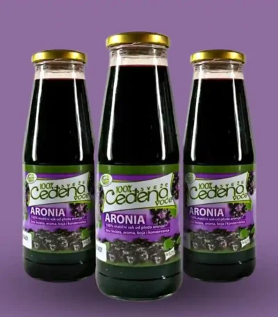 Aronija prirodan sok 700ml u flašama 3 komada