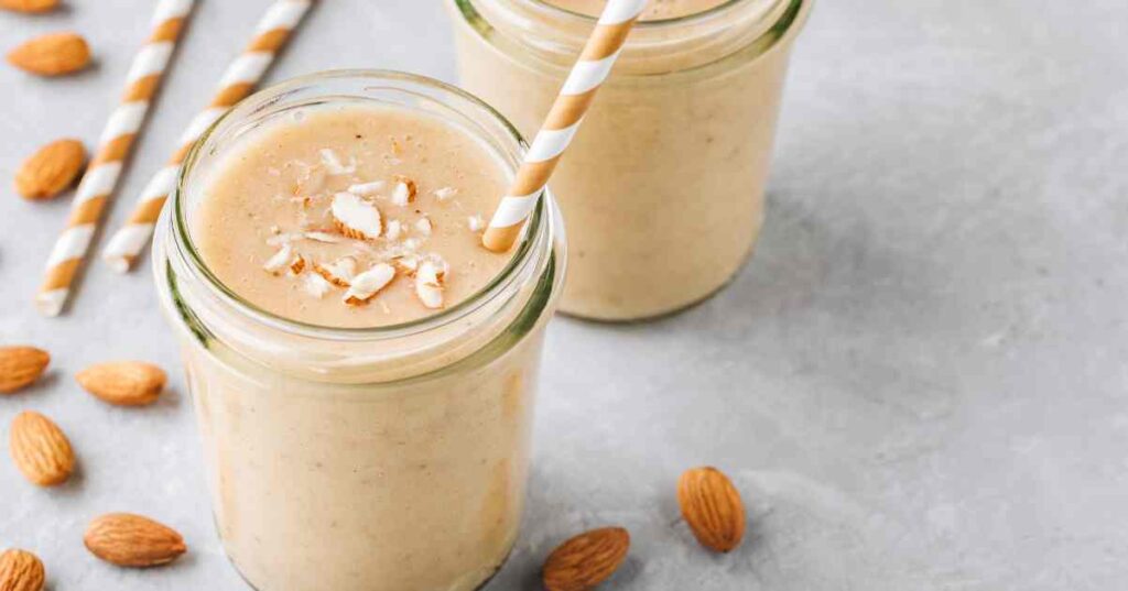 Smoothie sa bademovim puterom